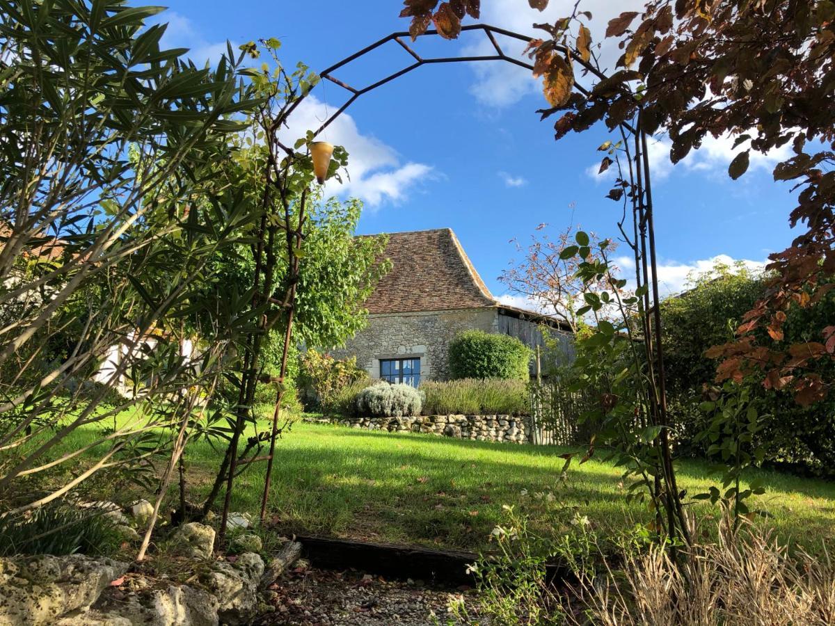 La Ferme Buissonniere Bed & Breakfast Bardou ภายนอก รูปภาพ