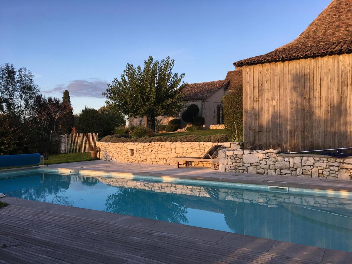 La Ferme Buissonniere Bed & Breakfast Bardou ภายนอก รูปภาพ