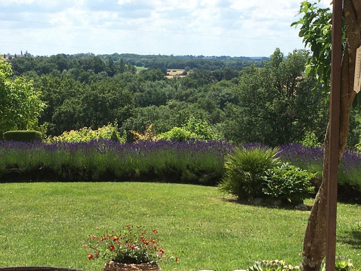 La Ferme Buissonniere Bed & Breakfast Bardou ภายนอก รูปภาพ