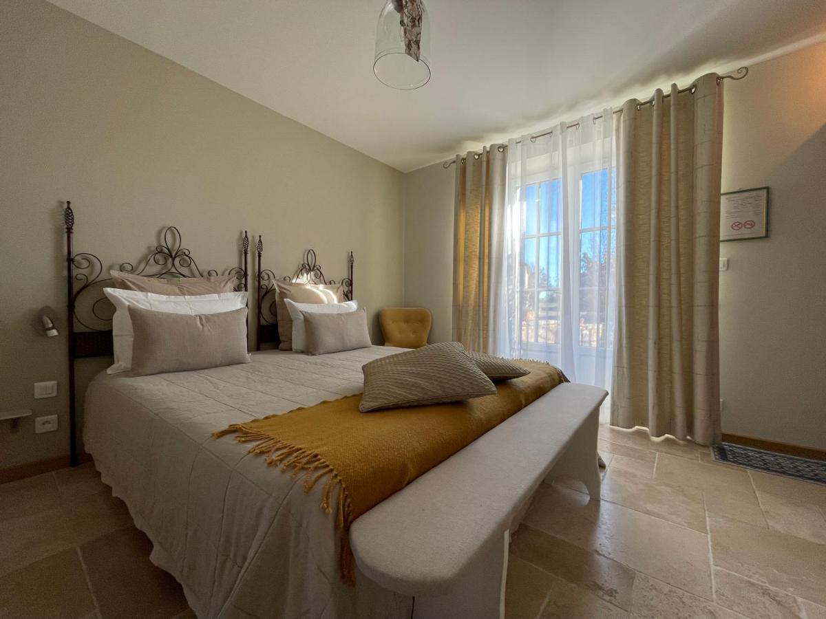 La Ferme Buissonniere Bed & Breakfast Bardou ภายนอก รูปภาพ